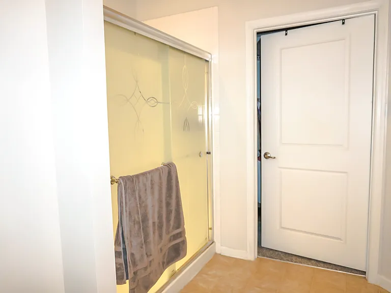 18908 Timbercreek Dr — Photo 14