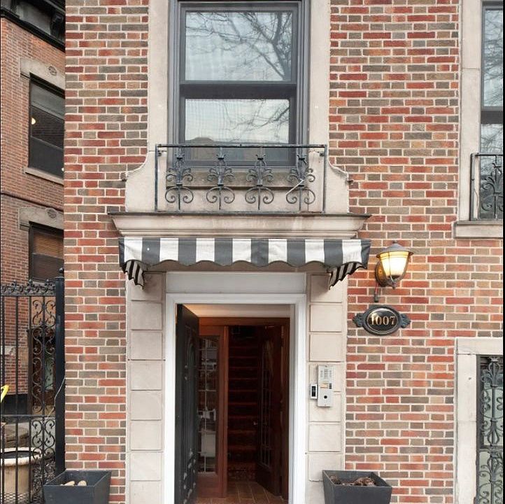 1st image of 1007 N Lasalle St