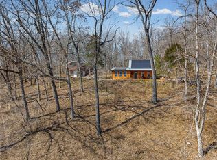 340 McNatt Rd, Neosho, MO 64850