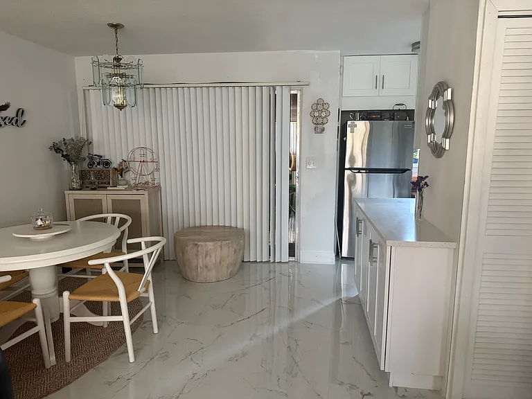 3930 Crystal Lake Dr #102 — Photo 4