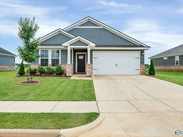 12567 Buck Rd, Athens, AL 35613