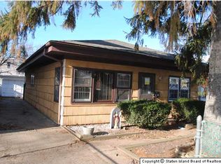 83 Roma Ave, Staten Island, NY 10306
