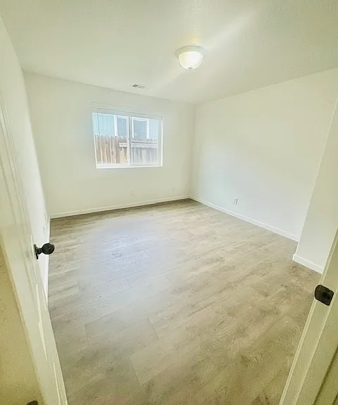 2715 Denton Trl — Photo 6