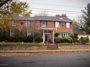 4 Hurley St, Keyport, NJ 07735