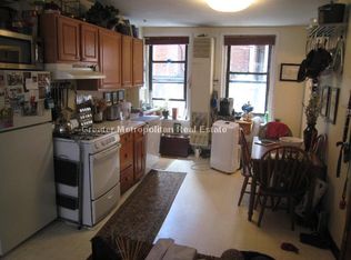 14 Hull St APT 1, Boston, MA 02113