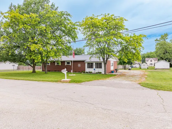 800 W High St, Redkey, IN 47373