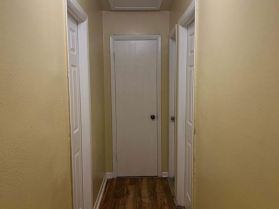 3rd image of 12472 Shay Ave