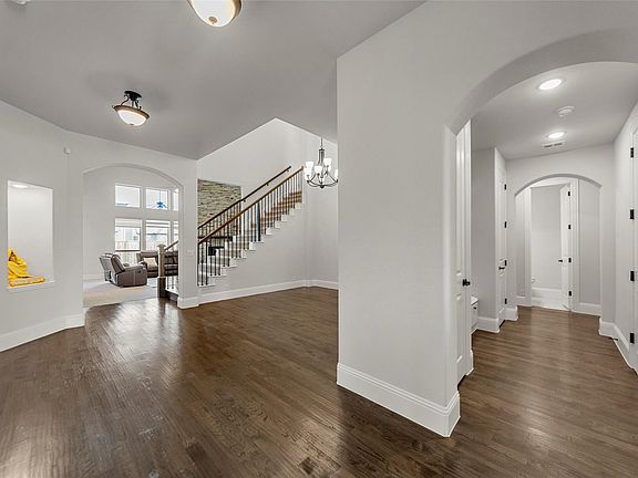 4th image of 1751 Laurel Vista Ct