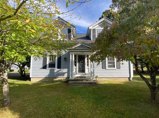 110 Pomeroy Meadow Rd #1, Southampton, MA 01073