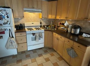629 Humboldt St APT 2R, Brooklyn, NY 11222