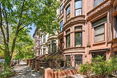 Sold by HomeDax Real Estate