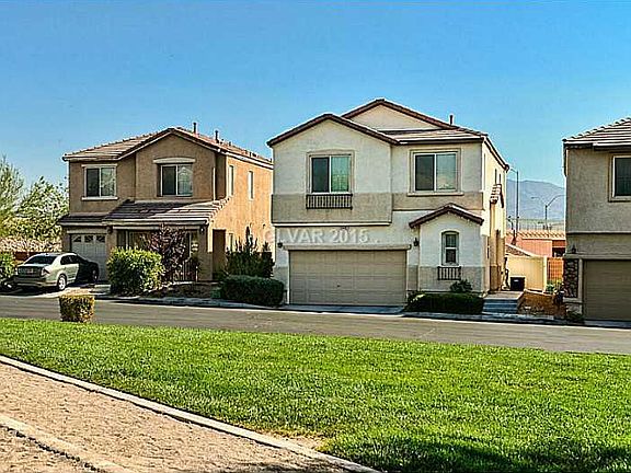 2nd image of 8468 Walker Gardens Pl