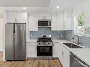 1127 Manzanita St #1/4, Los Angeles, CA 90029