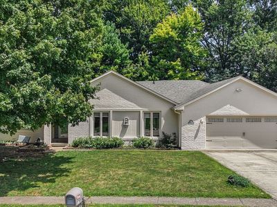 609 La Reforma Dr, Greenwood, IN, 46143