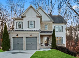 3995 Commodore Dr, Chamblee, GA 30341