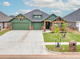 10416 NW 34th St, Yukon, OK 73099