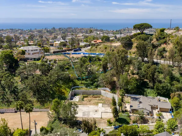 1303 Marinette Rd, Pacific Palisades, CA 90272