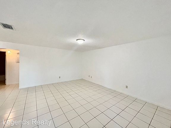 2nd image of 501 W Ohio Ave #10795054