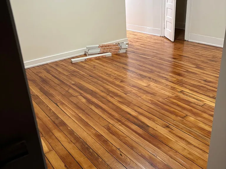 1466 E Main St #1 — Photo 5