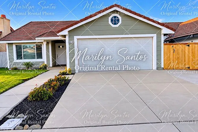 6742 Burke Ct