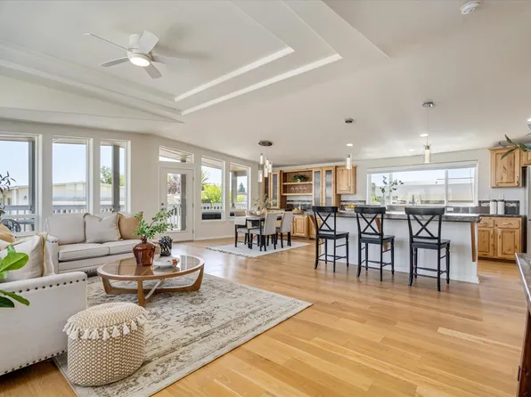 4433 Solano Avenue #121, Napa, CA 94558