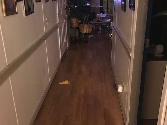 hallway w added chair rail