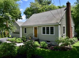 26 Woodland Rd, Cape Elizabeth, ME 04107