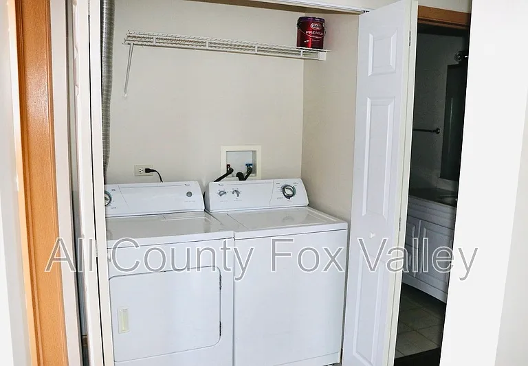 1207 Silverstone Dr — Photo 11