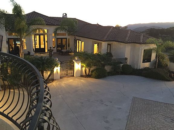 2nd image of 25116 Terreno Dr