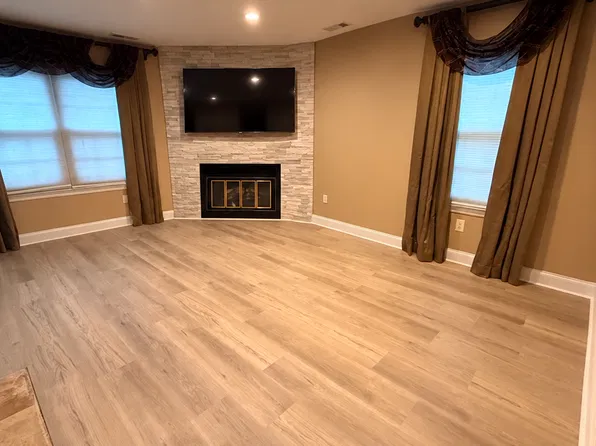 23 Allison Pl, Egg Harbor Township, NJ 08234