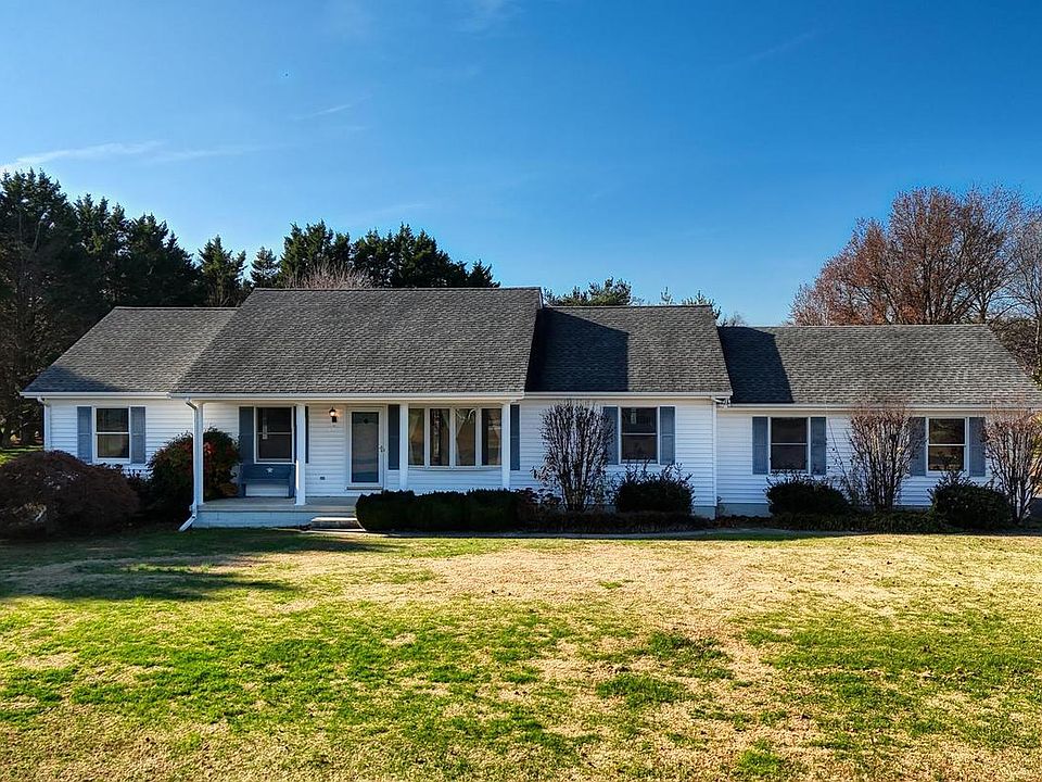 1st image of 108 Birchfield Dr