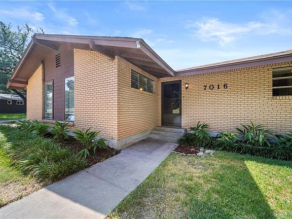 5th image of 7016 Shady Oaks Dr