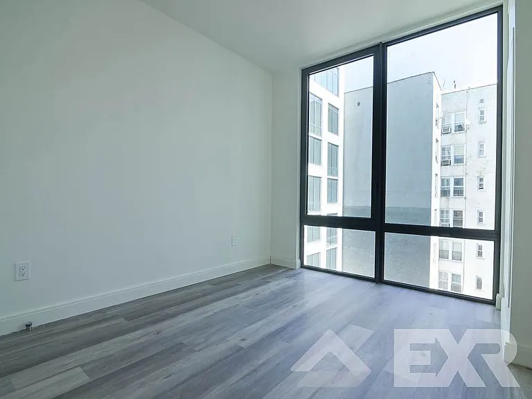 160 Clarkson Ave #7J — Photo 4