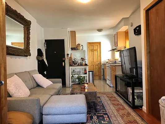 Rented by Triplemint | media 3