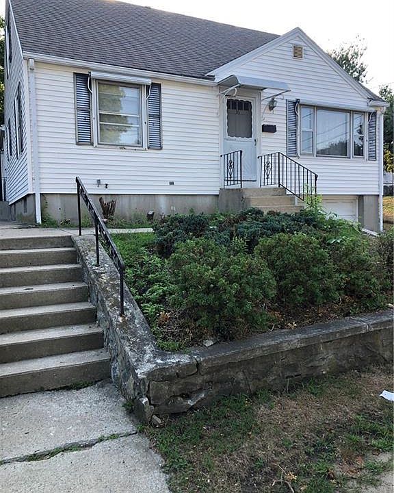 1st image of 36 Allendale Ave