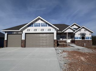 947 S Gettysburg Loop, Republic, MO 65738