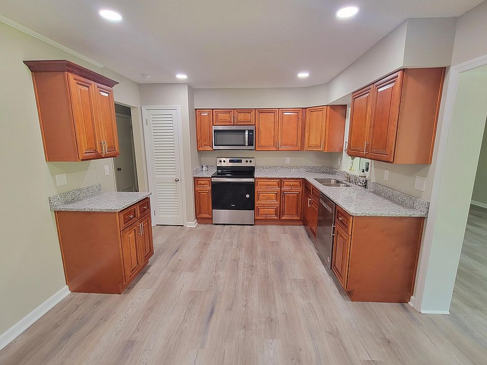 3521 Rocky Hill Ter, Lexington, KY 40517 Zillow