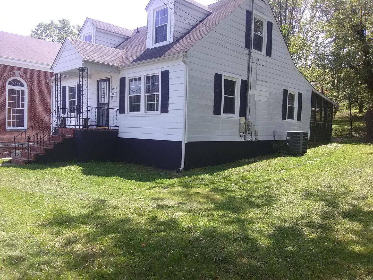 2406 Broad St, Bristol, TN 37620 Zillow