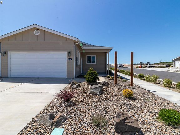 3rd image of 5282 Nopal St