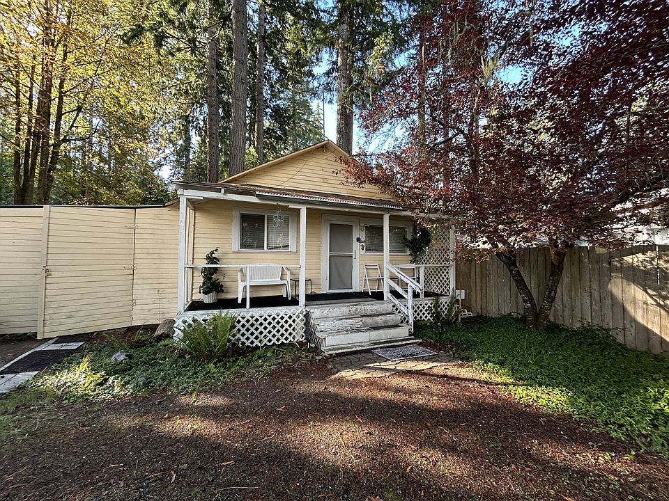 1st image of 15 E Waterwheel Pl