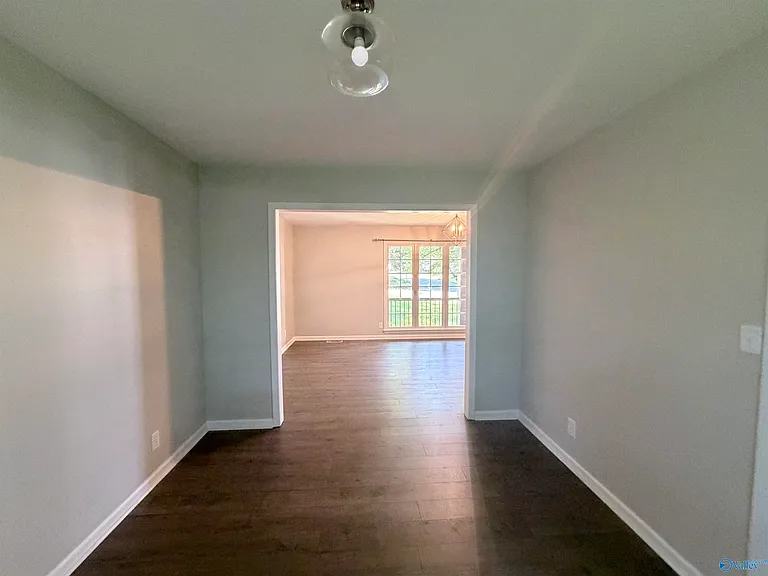 11114 Hillwood Dr SE — Photo 9