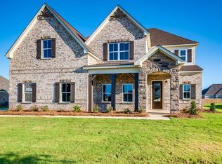 106 Midland Dr, Wetumpka, AL 36093