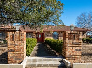 1212 donato, Poteet, TX 78065