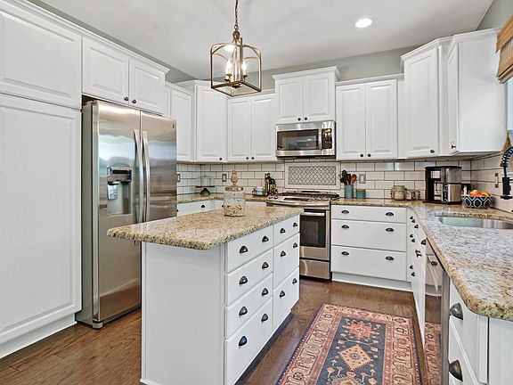 2nd image of 28610 Cottage Ln