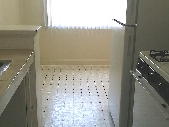 4th image of 3184 W 8th St APT 311