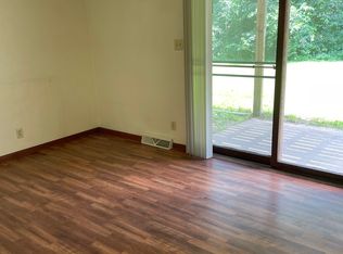 2227 Garfield Ave #2227, Dubuque, IA 52001