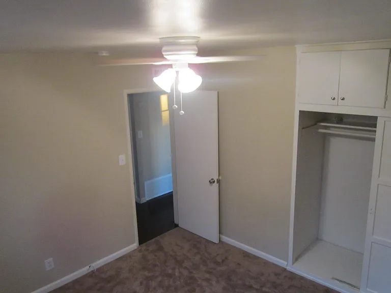 610 S Saint Malo St — Photo 11