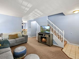 5 Corey Colonial, Agawam, MA 01001