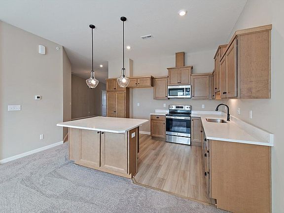 2nd image of 2536 Elyria Ct #16-303