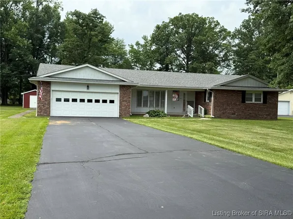 1155 Allen Street, Scottsburg, IN 47170